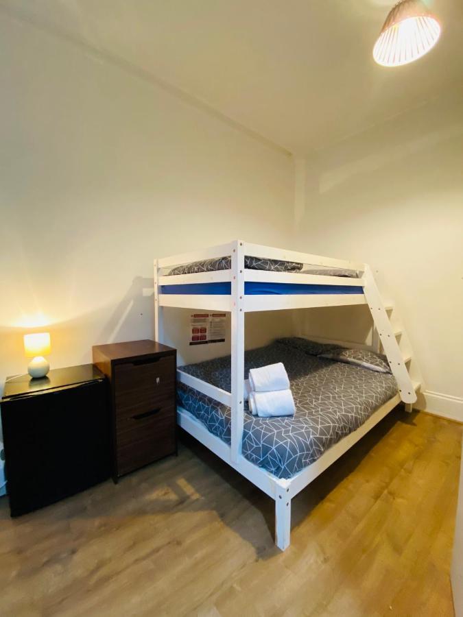 Brighton Youthful Hostel.....By The Sea 외부 사진